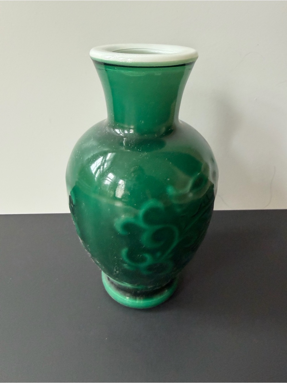 Avon Jade Green Fragranced Spring Bouquet Vase